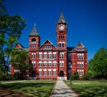 $5,500 University of West London International Ambassador Scholarships, 2022