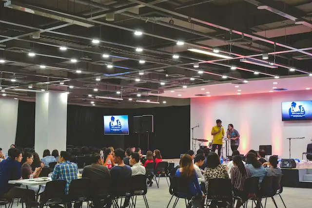 Unsplash-A-seminar-event