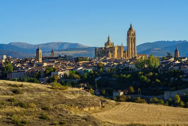 Pexels - View of the Alcazar of Segovia, Spain