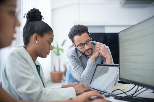 Pexels - Man in Gray Shirt Looking at the Monitor