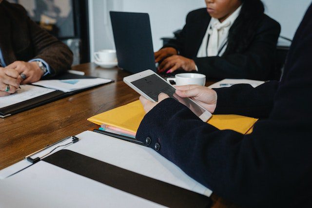 Pexels - Multiethnic colleagues working in office