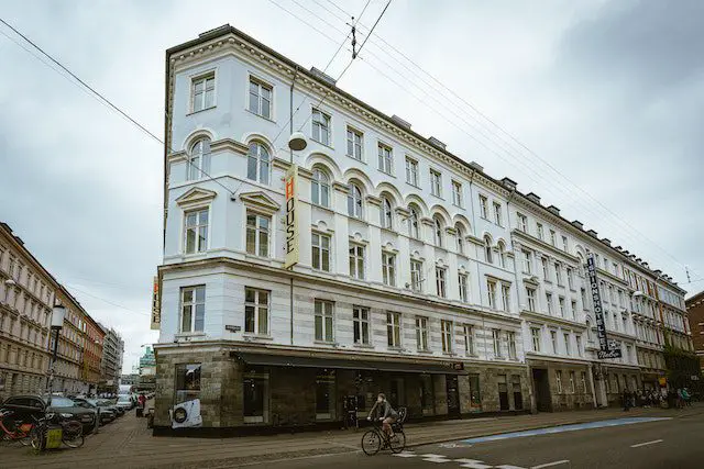 https://www.pexels.com/photo/facade-of-the-urban-house-hotel-in-copenhagen-denmark-16164126/
