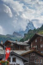 mountain village houses alps