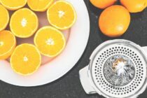 slice of oranges on plate