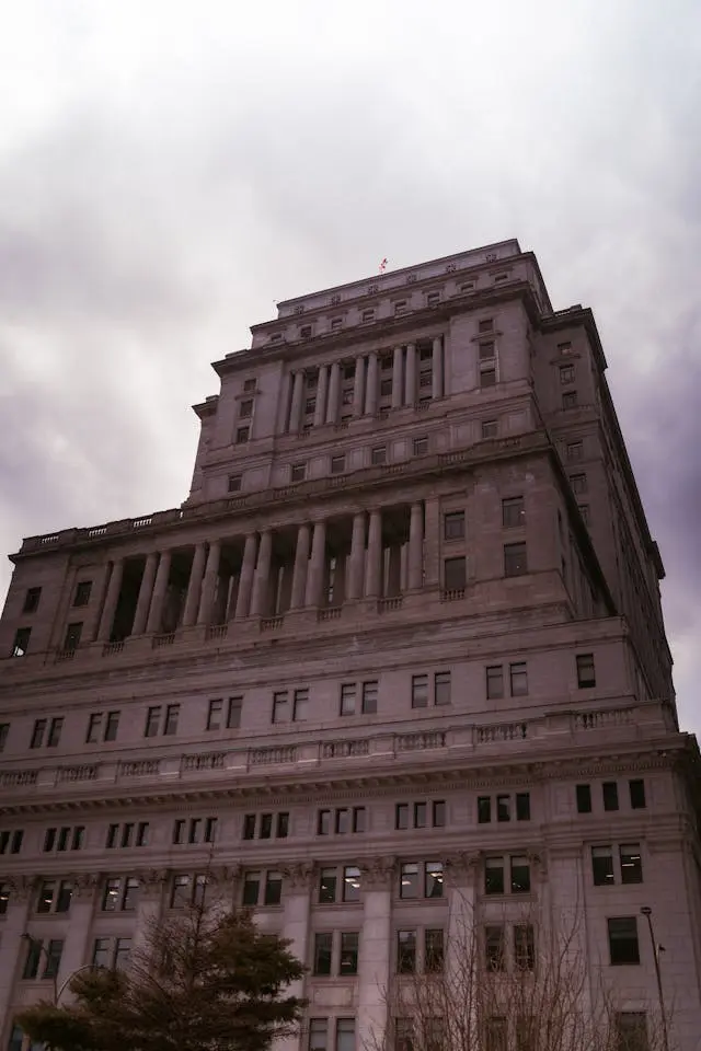 sun life building in montreal