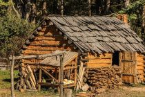 hut cabin settlers settlers cabin