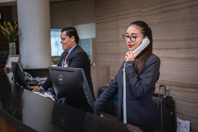 receptionists phone call hotel