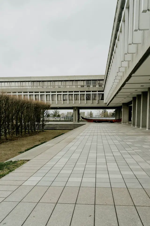 simon fraser university in burnaby in canada