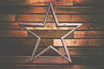pink star ornament decor