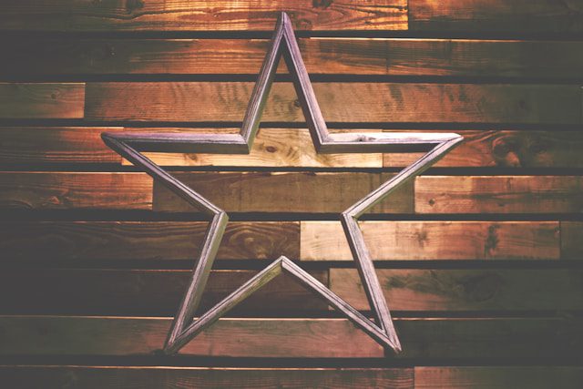 pink star ornament decor